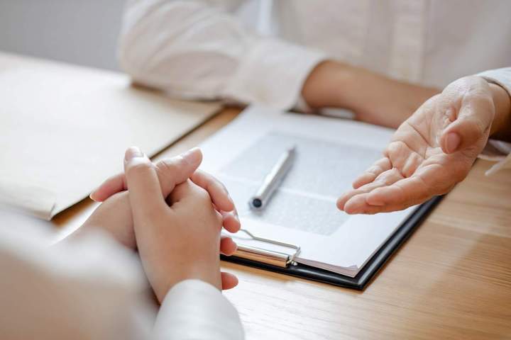 Juriste Droit commercial Créteil